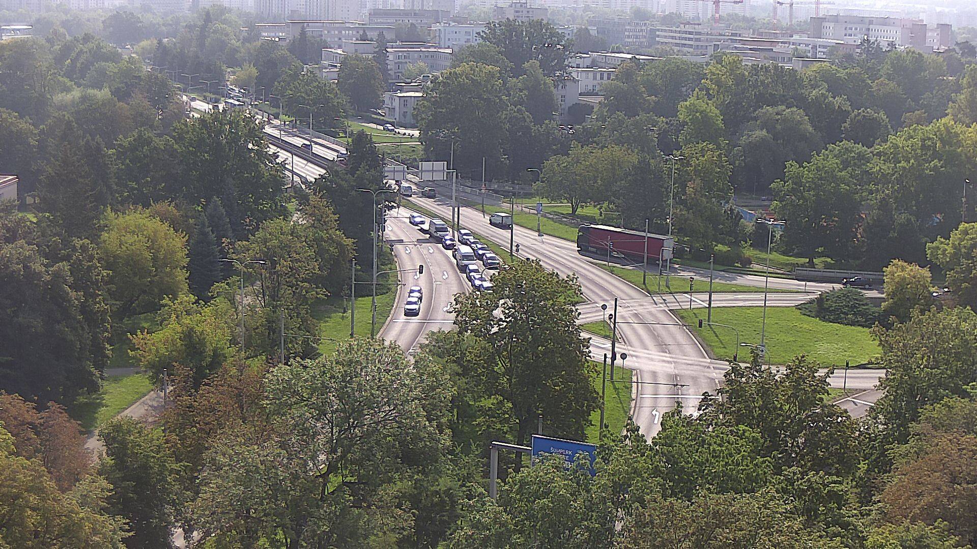Webová kamera - Křižovatka u soutoku - čas 10:00
