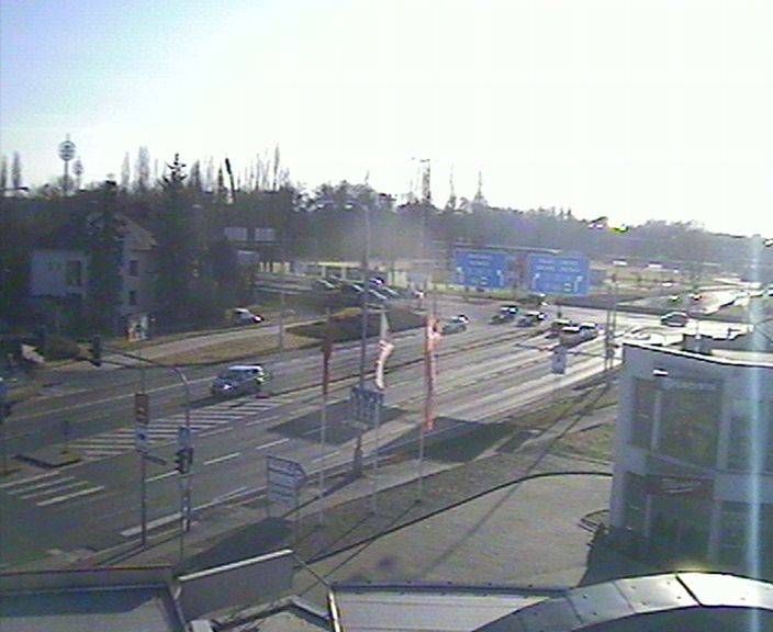 Webová kamera - křižovatka Tesla - čas 16:00