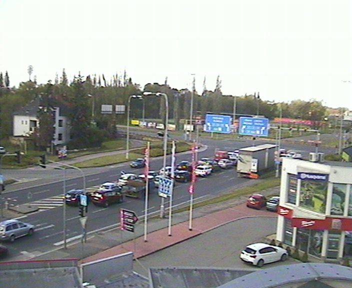 Webová kamera - křižovatka Tesla - čas 10:00