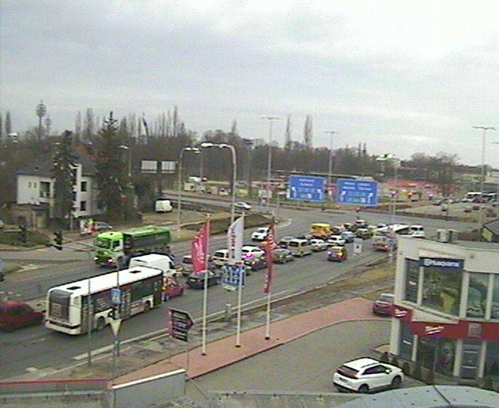 Webová kamera - křižovatka Tesla - čas 16:00
