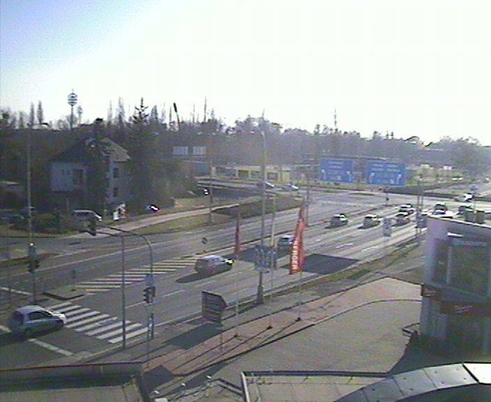 Webová kamera - křižovatka Tesla - čas 16:00