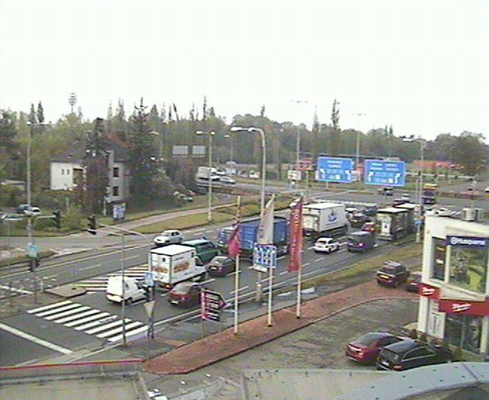 Webová kamera - křižovatka Tesla - čas 10:00