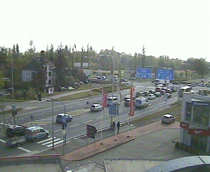 Webová kamera - křižovatka Tesla - čas 16:00