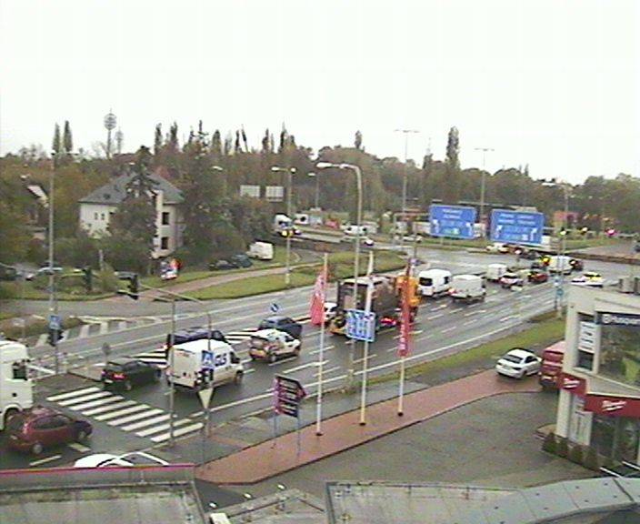 Webová kamera - křižovatka Tesla - čas 16:00