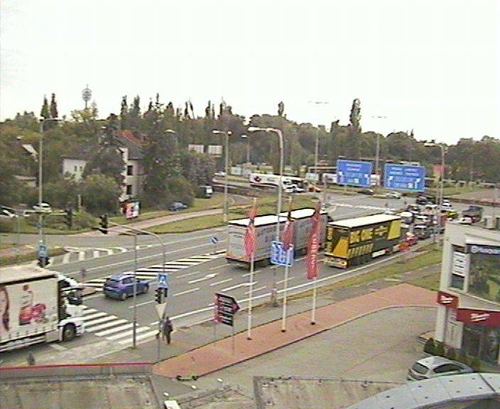 Webová kamera - křižovatka Tesla - čas 10:00