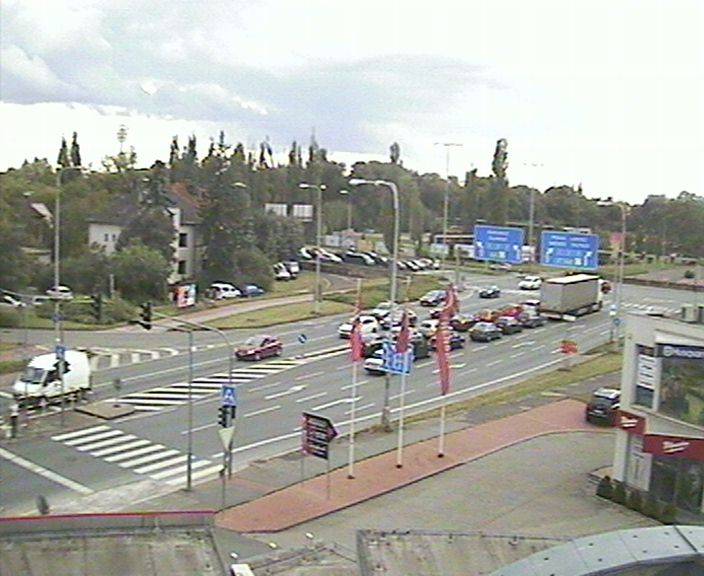 Webová kamera - křižovatka Tesla - čas 16:00