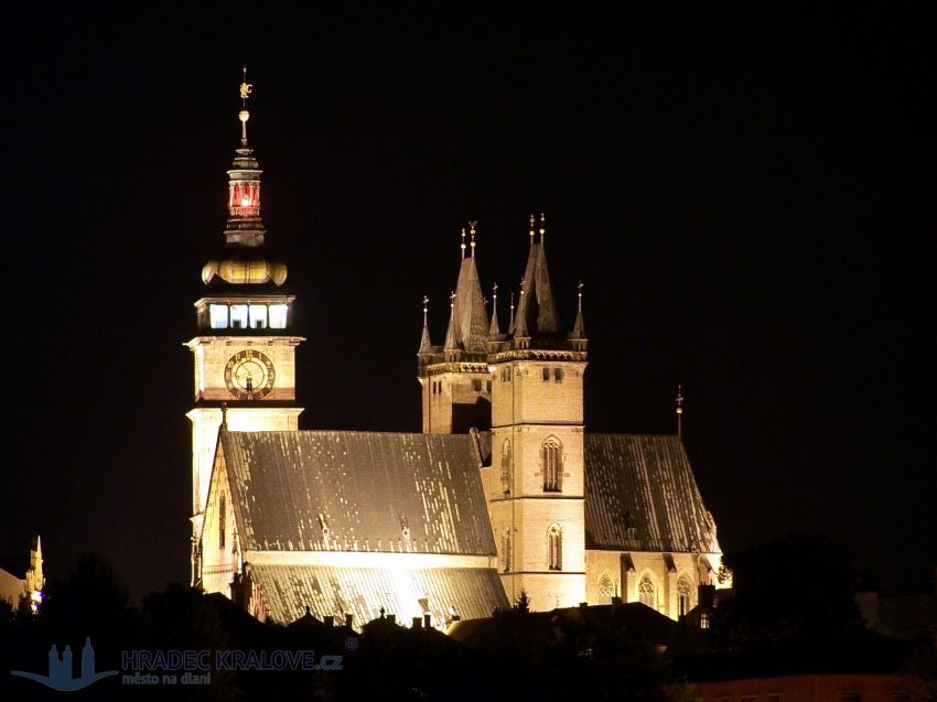 Dominanty města - Katedrála Sv. Ducha a Bílá věž