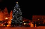 Fotookénko: v Hradci Králové začal advent, už svítí ulice i vánoční stromy na náměstích