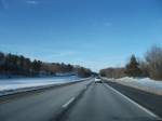 Mírná zima šetří desítky milionů korun za údržbu silnic