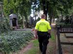 Dušičky prodlouží otevírací dobu hradeckých hřbitovů, posílí i MHD